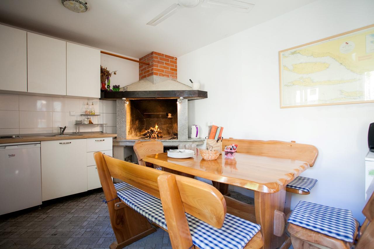 Apartments And Rooms Marino Trogir Exterior photo
